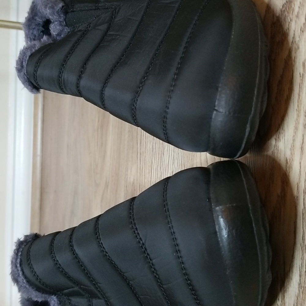 Boojoy BJ Black Winter Slip On Snow Boots Size 11.5 - Picture 3 of 11